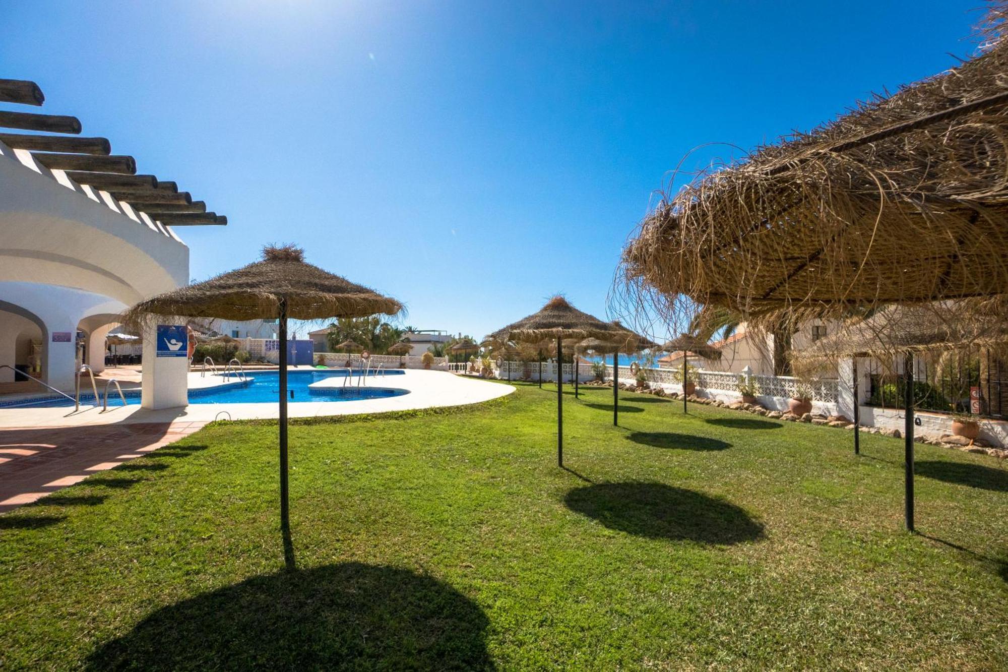 Capistrano Playa 512 Menyber Nerja Exterior foto