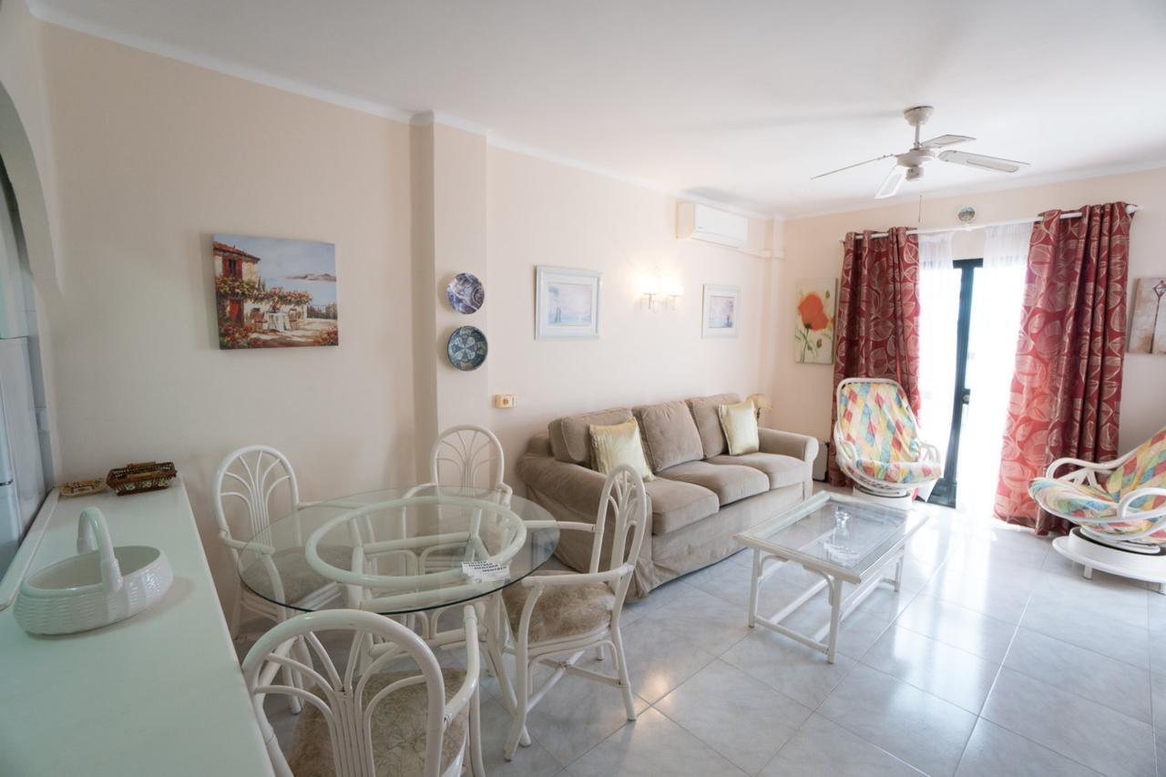Capistrano Playa 512 Menyber Nerja Exterior foto